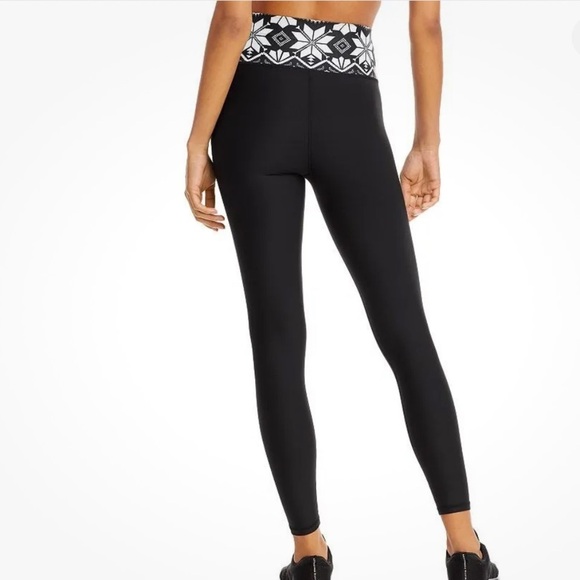 AQUA WOMEN’S NWT ATHLETIC FAIR ISLE WAISTBAND  EXCLUSIVE LEGGING BLACK SZ XS - Picture 2 of 9